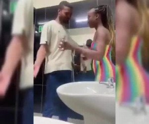 Fun With Stranger In Nightclub Bathroom