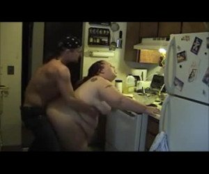 bbw amateur fucked in the kitchen