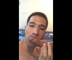 cum sucking dick sucking boi